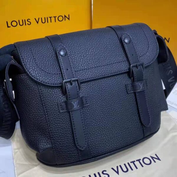 Louis Vuitton LV Unisex Christopher Messenger Black Taurillon Cowhide Leather (2)