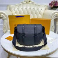 Louis Vuitton LV Unisex Christopher Messenger Black Taurillon Cowhide Leather