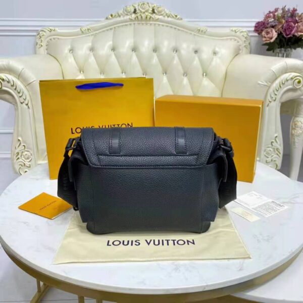 Louis Vuitton LV Unisex Christopher Messenger Black Taurillon Cowhide Leather (7)