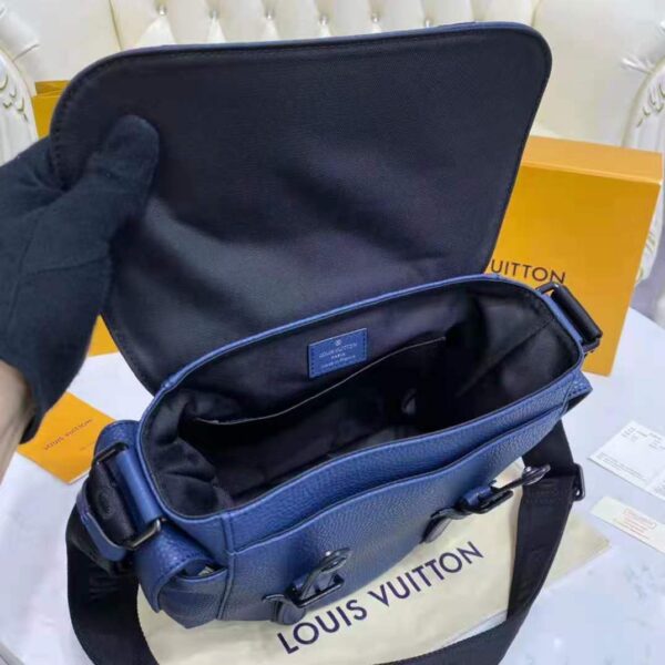 Louis Vuitton LV Unisex Christopher Messenger Navy Blue Taurillon Cowhide Leather (12)