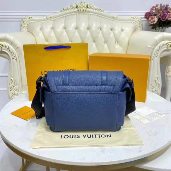 Louis Vuitton LV Unisex Christopher Messenger Navy Blue Taurillon Cowhide Leather (14)