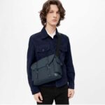 Louis Vuitton LV Unisex Christopher Messenger Navy Blue Taurillon Cowhide Leather – Image 15