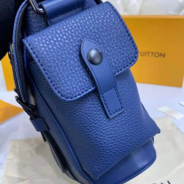 Louis Vuitton LV Unisex Christopher Messenger Navy Blue Taurillon Cowhide Leather (4)