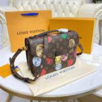 Louis Vuitton LV Unisex Pochette Metis Monogram Cameo Printed Canvas Cowhide Leather – Image 7
