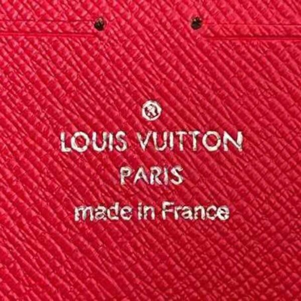 Louis Vuitton LV Unisex Pochette Voyage MM Monogram Eclipse Coated Canvas (1)