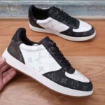 Louis Vuitton LV Unisex Rivoli Sneaker Ebene Monogram Canvas Rubber Black Calf Leather - Bild 5