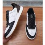 Louis Vuitton LV Unisex Rivoli Sneaker Ebene Monogram Canvas Rubber Black Calf Leather - Bild 6