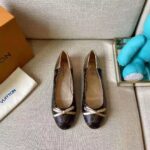 Louis Vuitton LV Women Joy Ballerina Gold Patent Monogram Canvas Metallic Lambskin - Bild 4