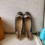 Louis Vuitton LV Women Joy Ballerina Gold Patent Monogram Canvas Metallic Lambskin - Bild 2