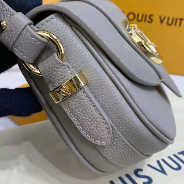Louis Vuitton LV Women LV Pont 9 Soft MM Gris Taupe Summer Gold Grained Calfskin (15)