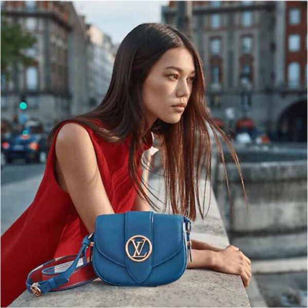 Louis Vuitton LV Women LV Pont 9 Soft MM Handbag Bleu Général Rouge Grained Calfskin (12)