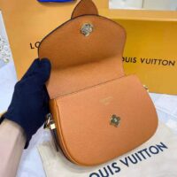 Louis Vuitton LV Women LV Pont 9 Soft MM Sienne Dorée Mocaccino Grained Calfskin Smooth Cowhide