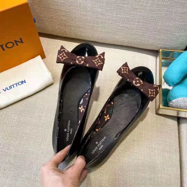Louis Vuitton LV Women Popi Flat Ballerina Black Patent Calf Leather Monogram Nylon Bow (10)