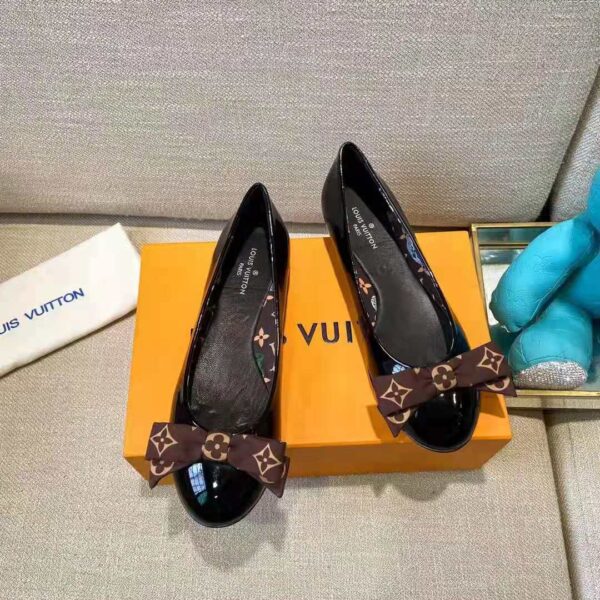 Louis Vuitton LV Women Popi Flat Ballerina Black Patent Calf Leather Monogram Nylon Bow (5)