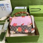 Gucci GG Women Les Pommes Padlock Small Bag GG Supreme Canvas - Image 3