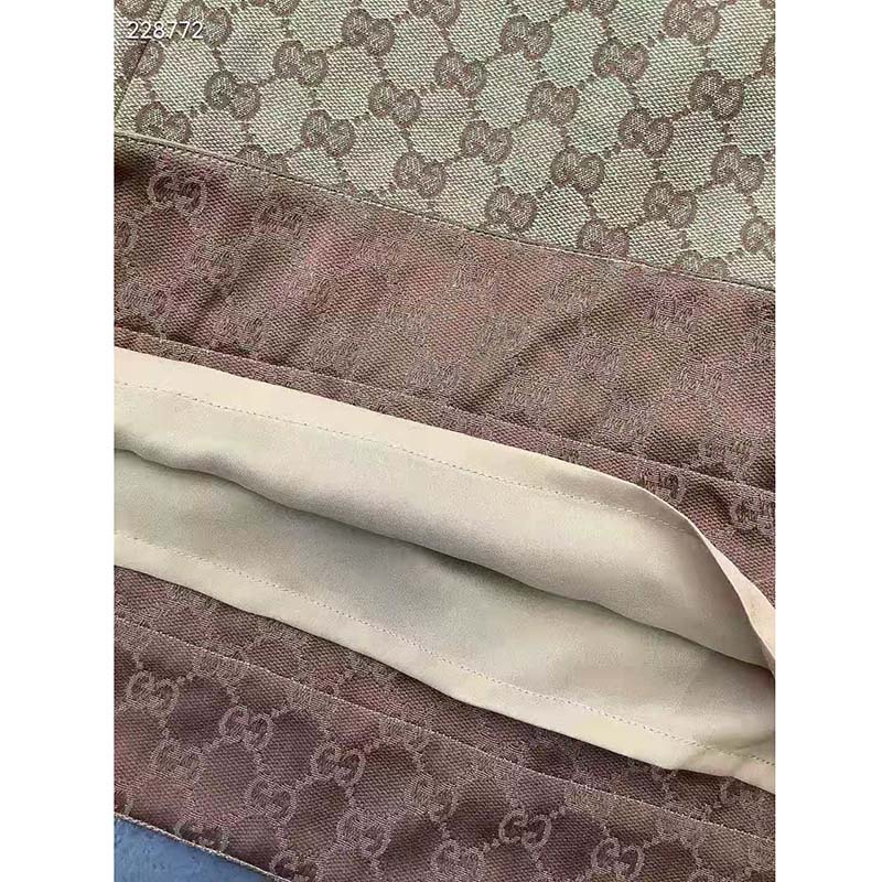 Gucci Women GG Linen Canvas Kaftan Beige Ebony Leather Toggle Chain