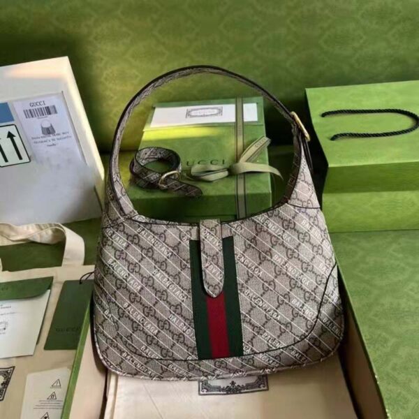 Gucci Women Hacker Project Small Jackie 1961 Bag Beige GG Supreme Canvas (1)