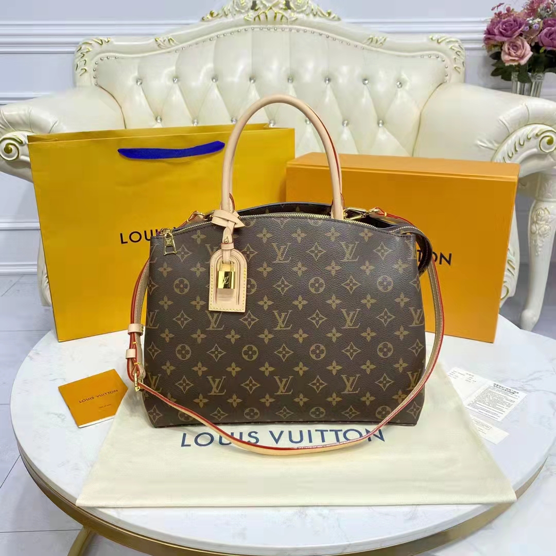 LV Grand Palais Tote Bag Monogram – Hepper Sales