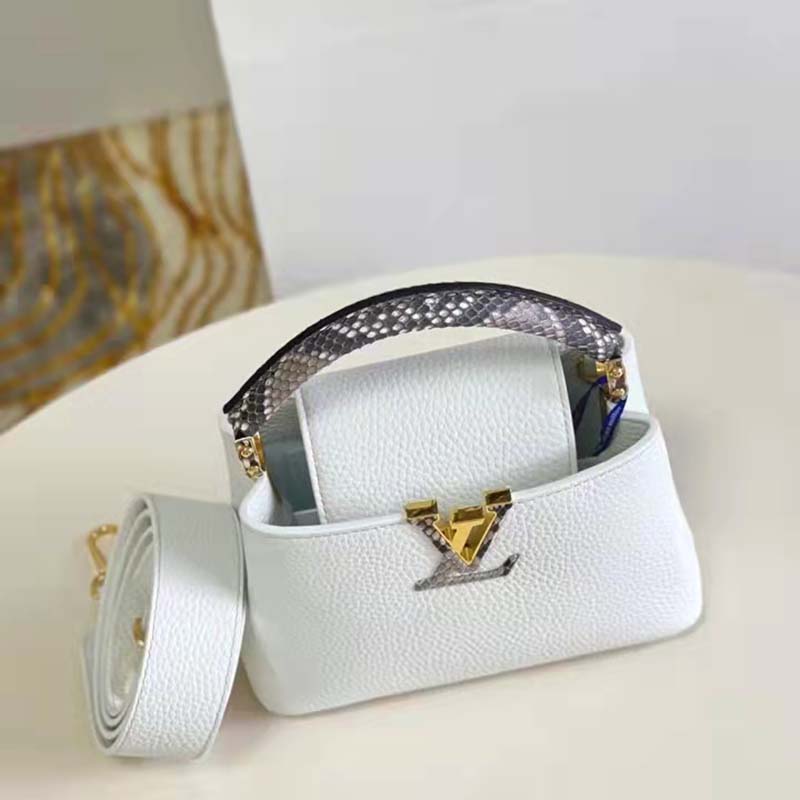 Louis Vuitton Capucines mini White Leather ref.344380 - Joli Closet