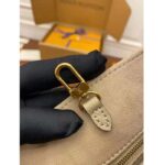 Louis Vuitton LV Women Onthego PM Tote Beige Embossed Grained Cowhide Leather – Bild 8