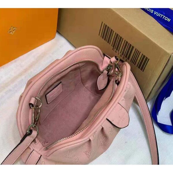 Louis Vuitton LV Women Scala Mini pouch Magnolia Pink Mahina Perforated Calf Leather (10)