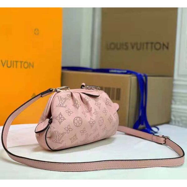 Louis Vuitton LV Women Scala Mini pouch Magnolia Pink Mahina Perforated Calf Leather (4)