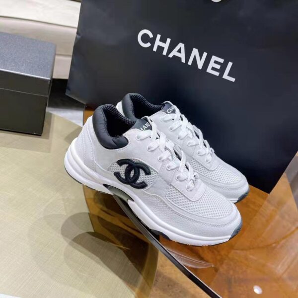 Chanel CC Women Calfskin & Mixed Fibers Sneakers White 1cm Heel (1)