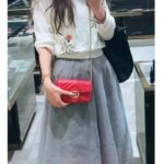 Gucci Women GG Marmont Matelassé Leather Super Mini Bag Red Double G – Bild 14