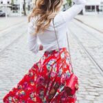 Gucci Women GG Marmont Matelassé Leather Super Mini Bag Red Double G – Bild 12