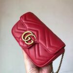 Gucci Women GG Marmont Matelassé Leather Super Mini Bag Red Double G – Bild 5