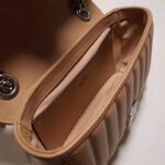 Gucci Women GG Marmont Small Shoulder Bag Beige Matelassé Leather Double G - Imagen 6