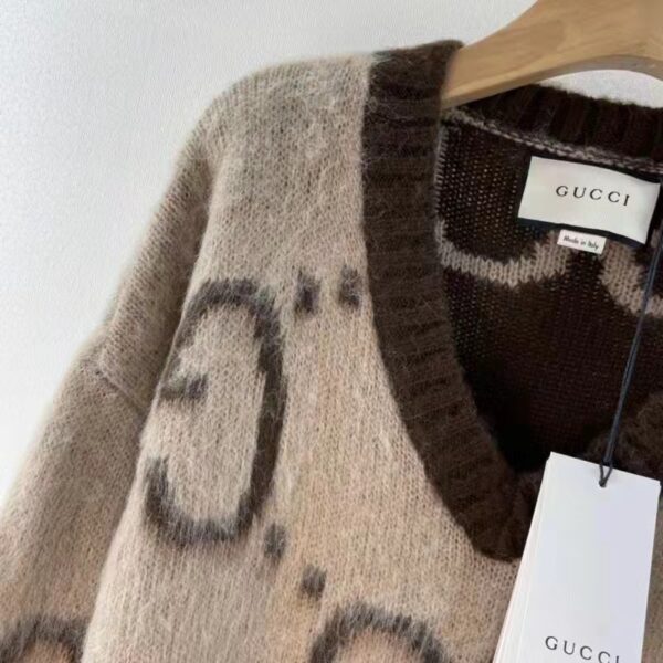 Gucci Women GG Mohair Wool V-Neck Sweater Beige Brown (8)