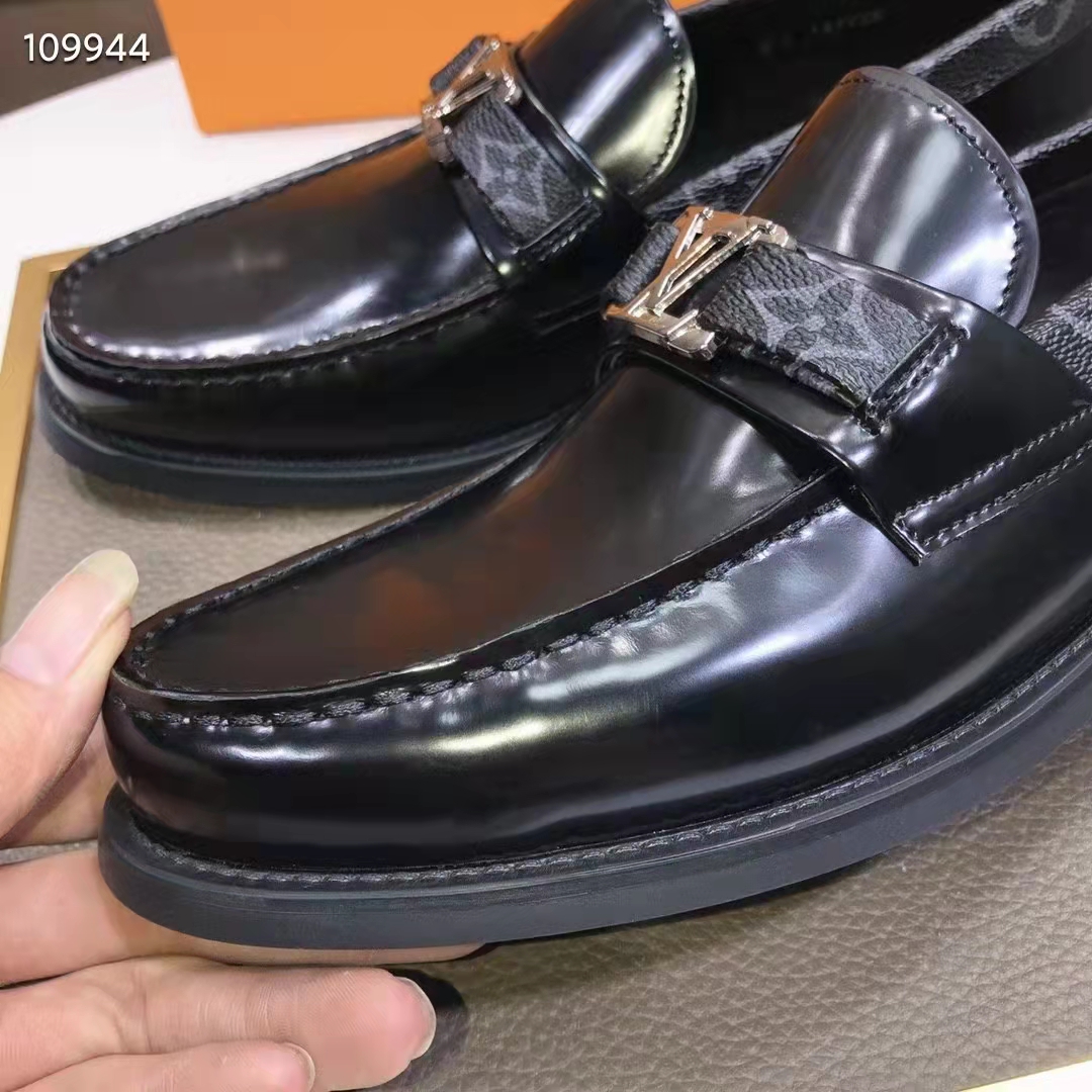 Louis Vuitton Men Major Loafer Epi Calf Leather Glazed Calf Leather-Black -  LULUX