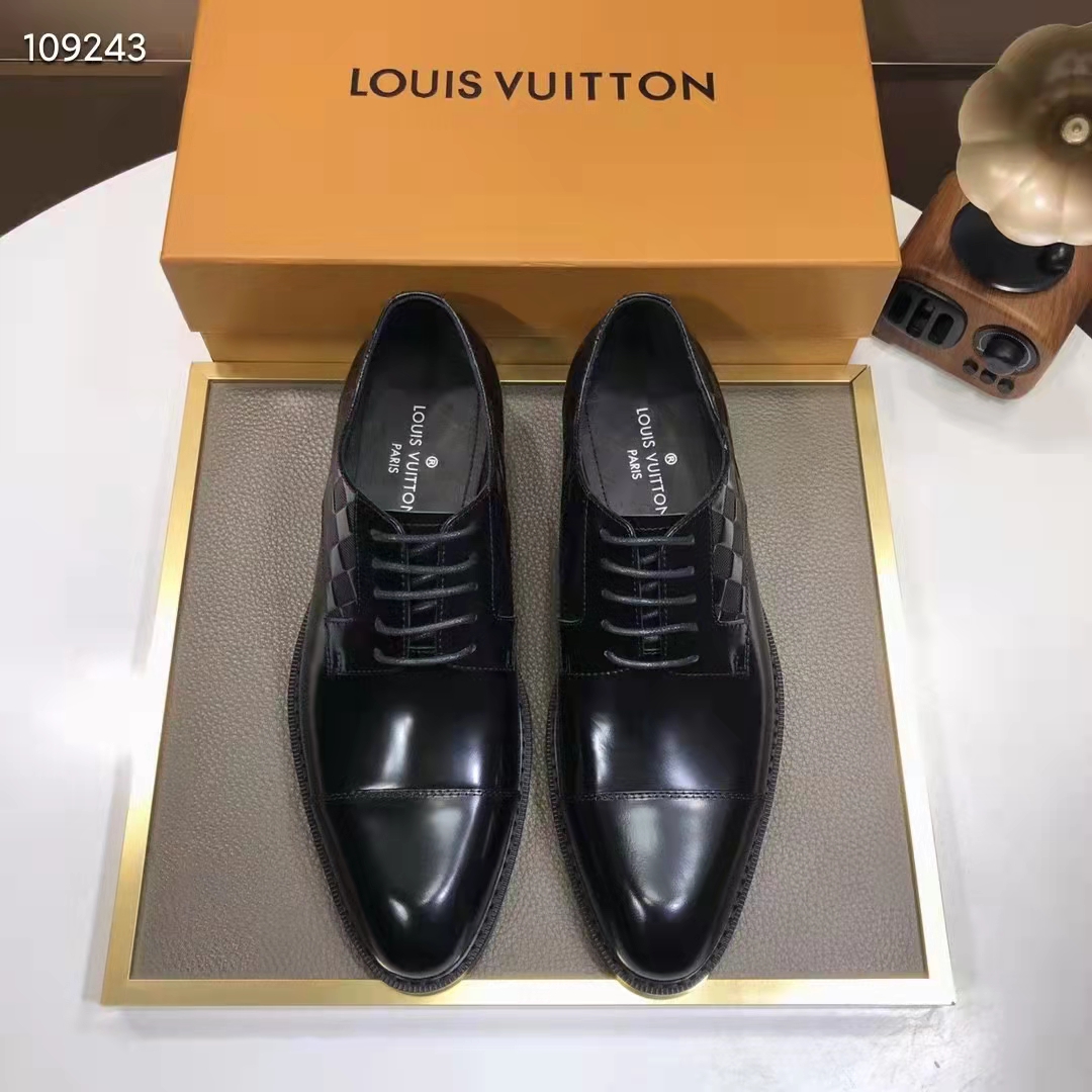 Louis Vuitton LV Men Minister Derby Damier Gglazed Calf Leather Graphite -  LULUX