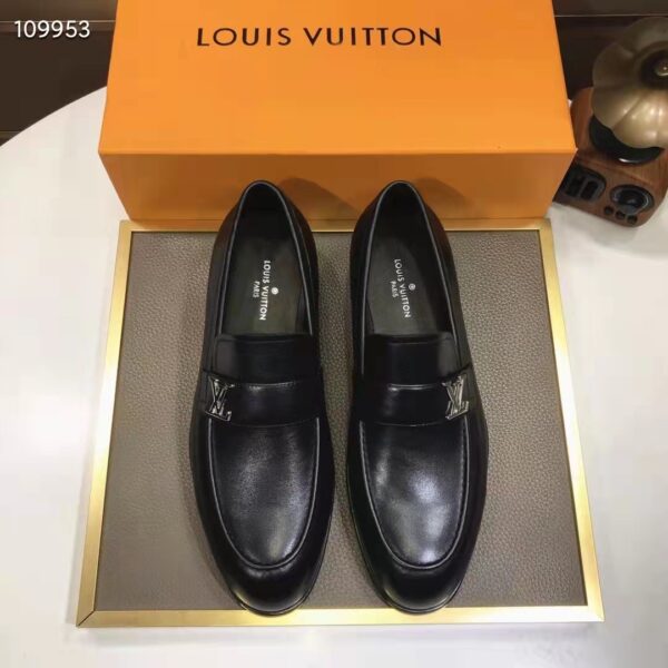 Louis Vuitton LV Men Saint Germain Loafer Black Supple Calf New LV Buckle (2)