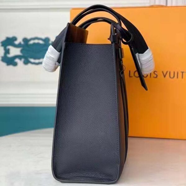Louis Vuitton LV Unisex LV Aerogram Tote Black Grained Calf Cowhide Leather (1)