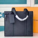 Louis Vuitton LV Unisex LV Aerogram Tote Black Grained Calf Cowhide Leather – Bild 2