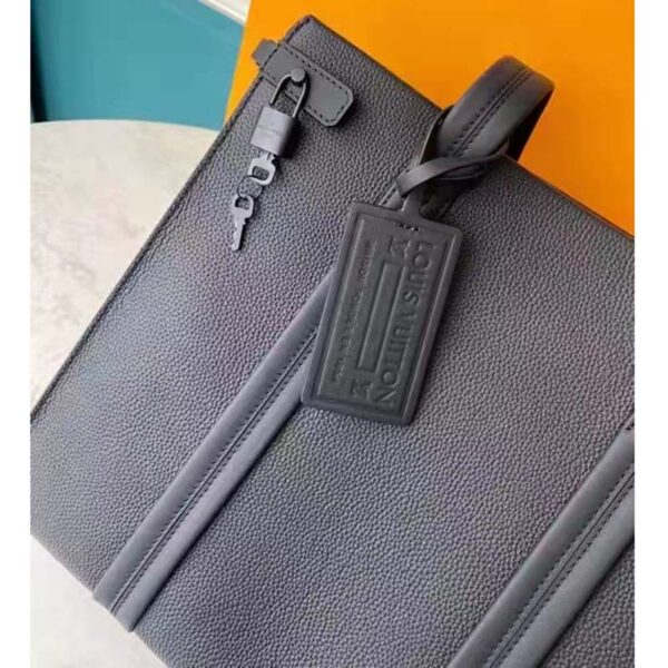 Louis Vuitton LV Unisex LV Aerogram Tote Black Grained Calf Cowhide Leather (9)