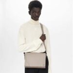 Louis Vuitton LV Unisex New Flap Messenger Beige Taiga Cowhide Leather – Image 12