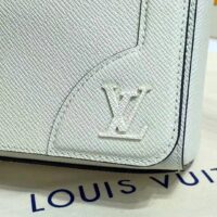 Louis Vuitton LV Unisex New Flap Messenger Beige Taiga Cowhide Leather