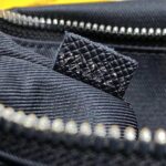 Louis Vuitton LV Unisex New Flap Messenger Black Taiga Cowhide Leather – Bild 12
