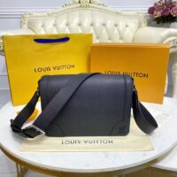 Louis Vuitton LV Unisex New Flap Messenger Black Taiga Cowhide Leather (1)