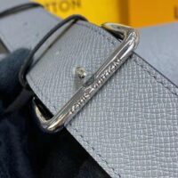 Louis Vuitton LV Unisex New Flap Messenger Grey Taiga Cowhide Leather