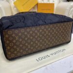 Louis Vuitton LV Unisex OnTheGO GM Tote Bag Black Econyl – Image 6