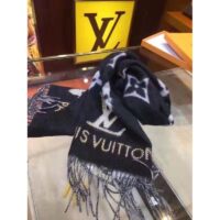 Louis Vuitton LV Unisex Studdy Reykjavik Scarf Black Cashmere Monogram (2)