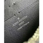 Louis Vuitton LV Unisex Zippy Organizer Wallet Taiga Leather Black Noir - Imagen 7