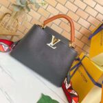 Louis Vuitton LV Women Capucines MM Handbag Noir Black Rouge Taurillon Leather - immagine 2