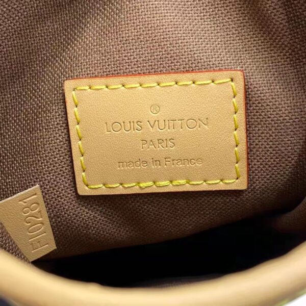 Louis Vuitton LV Women Fold Me Pouch Brown Monogram Canvas Cowhide Leather (3)