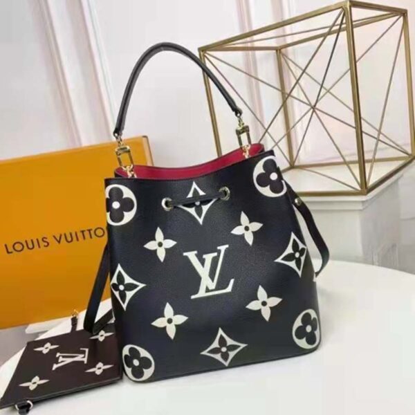 Louis Vuitton LV Women NéoNoé MM Bucket Bag Black Embossed Grained Cowhide Leather (4)