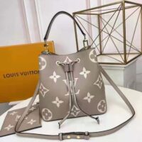 Louis Vuitton LV Women NéoNoé MM Bucket Bag Cream Embossed Grained Cowhide Leather (1)